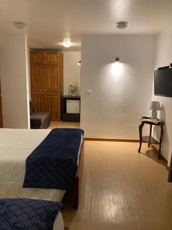 Apricot Hotel Ec